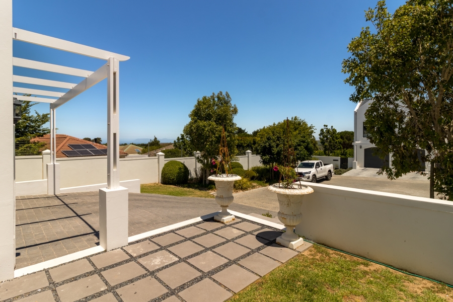 3 Bedroom Property for Sale in Somerset West Rural Western Cape